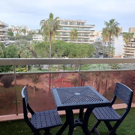 Appartement 2 Pieces Meubles A Juan Les Pins Антиб Экстерьер фото